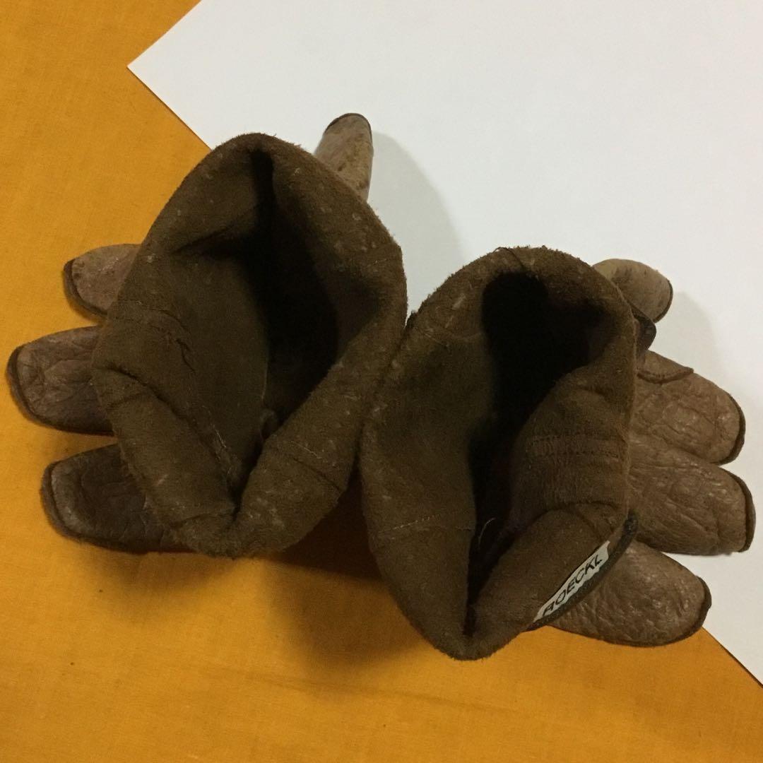 古い ペッカリーの手袋