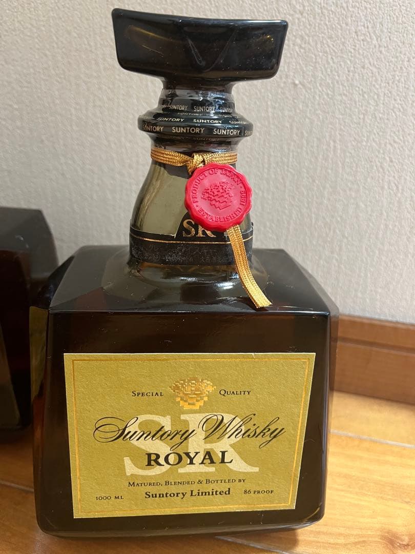 ６本セット1000mlサントリーウイスキー ロイヤル