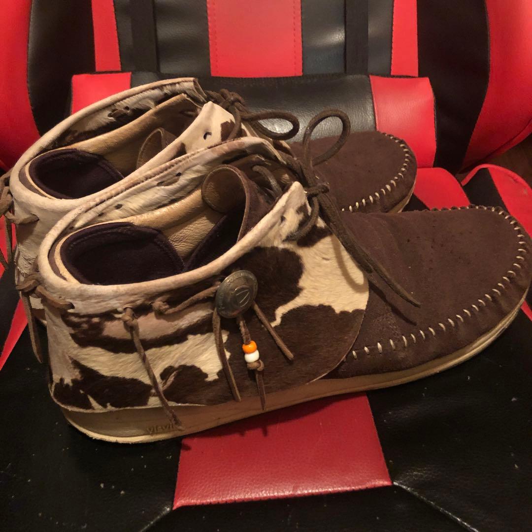 ビズビム　スウェード　スニーカー　コンチョ