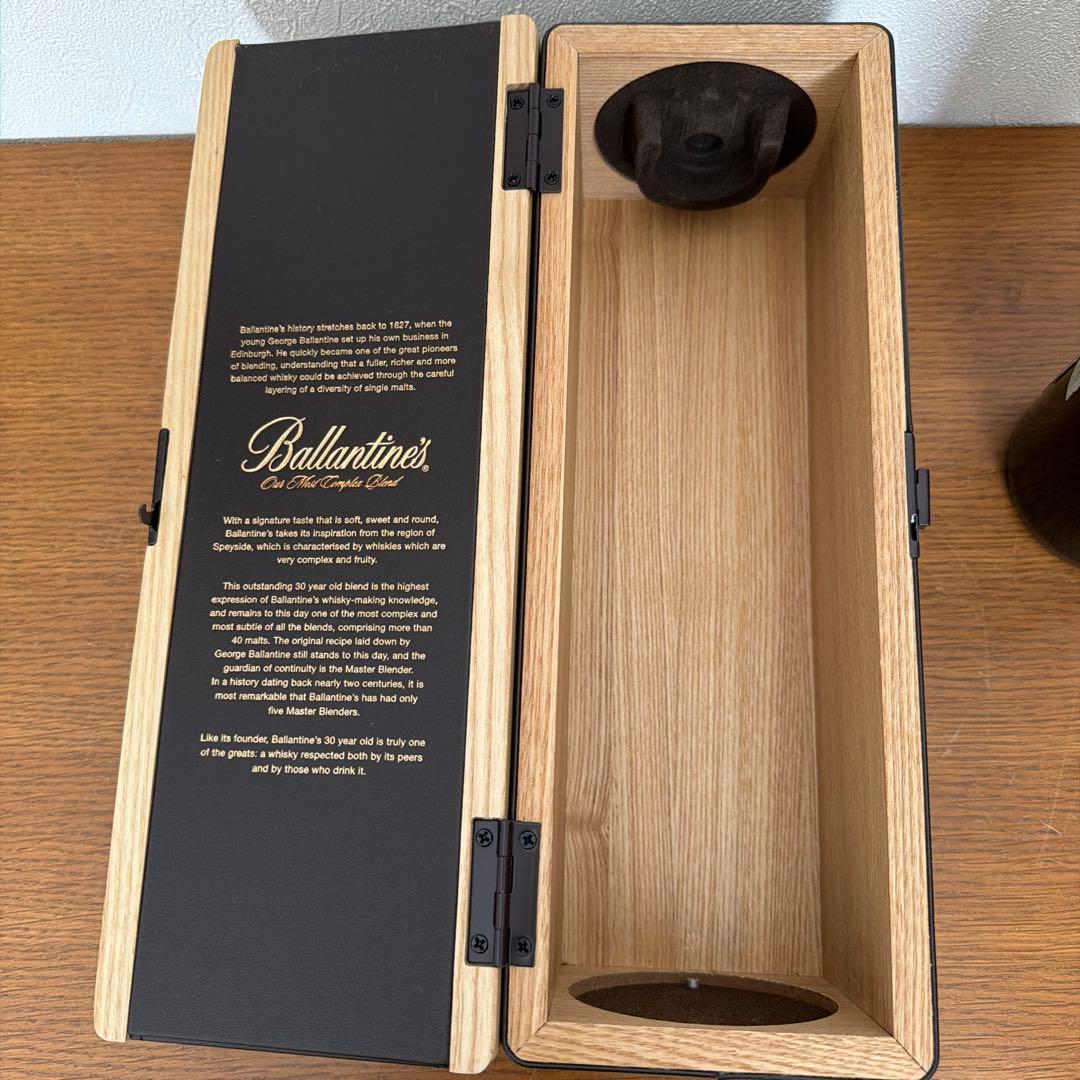 Ballantine's 30年 ブレンデッドスコッチウイスキー