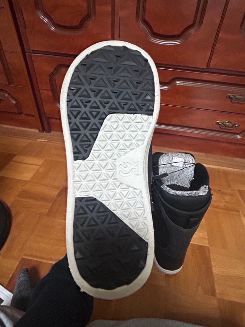 FLUX スノーボードブーツ