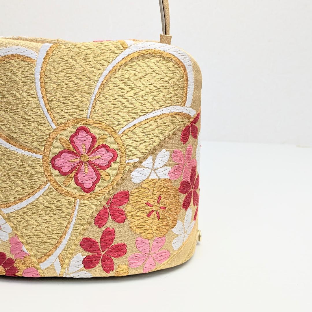 草履バッグセット 岩佐ブランド 古典 帯地 振袖用 金 フリーサイズ u84