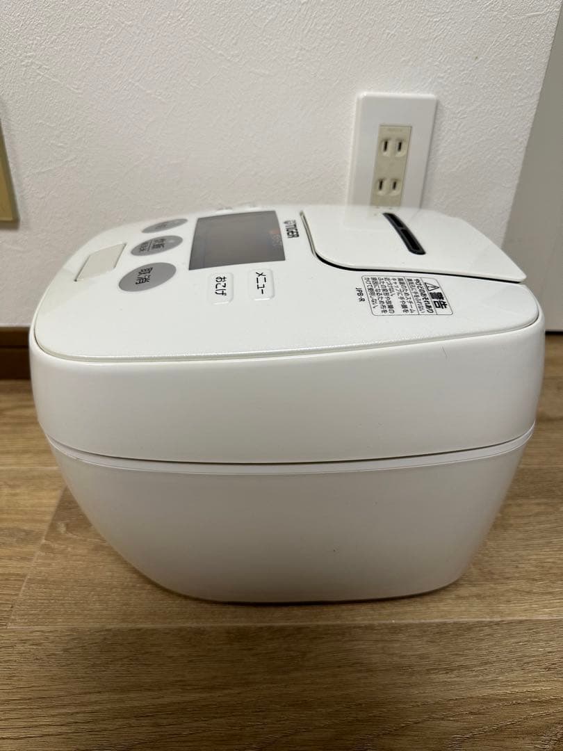 TIGER 圧力IH炊飯ジャー JPB-R100 5.5合炊き 2016年製