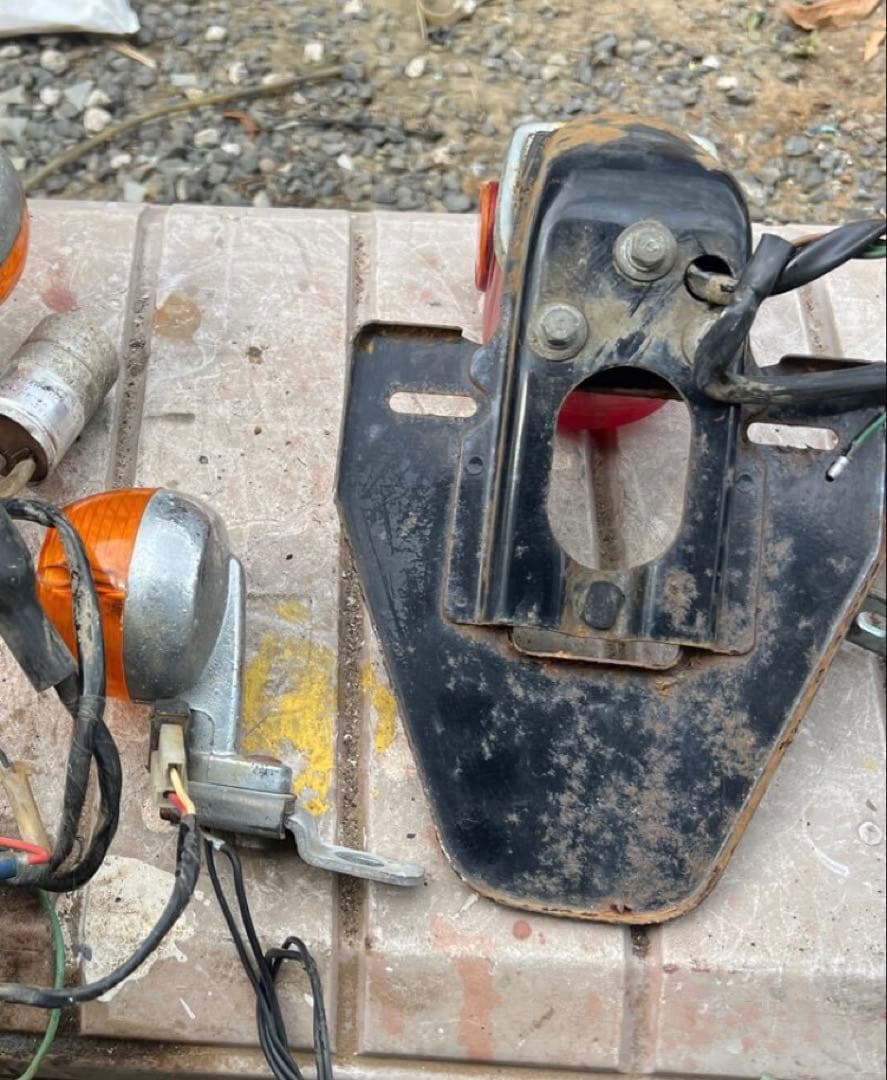 【目玉商品】【メルカリ限定価格】XE50 CE50 ヘッドライト諸々セット