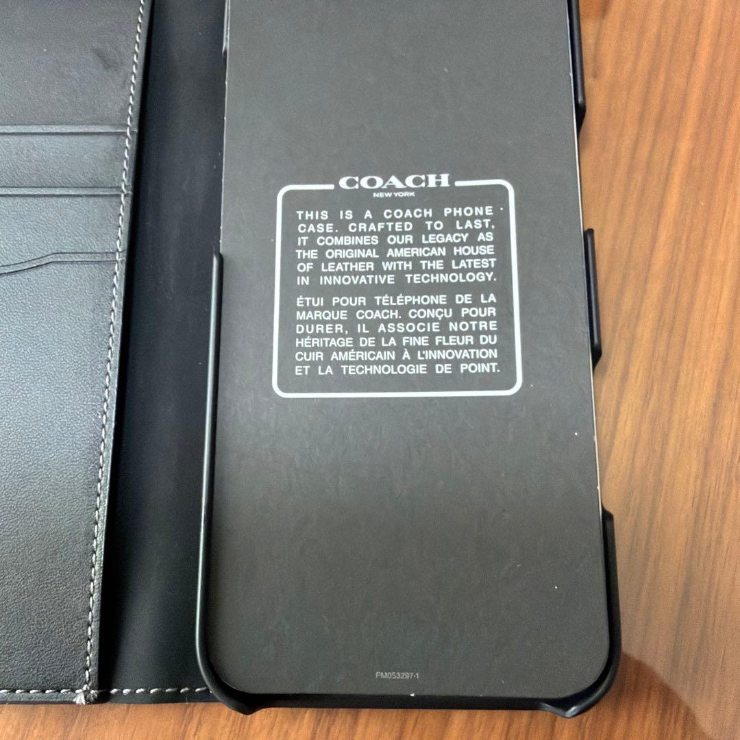 COACH iPhone 15 Pro Max 手帳型ケース ブラック