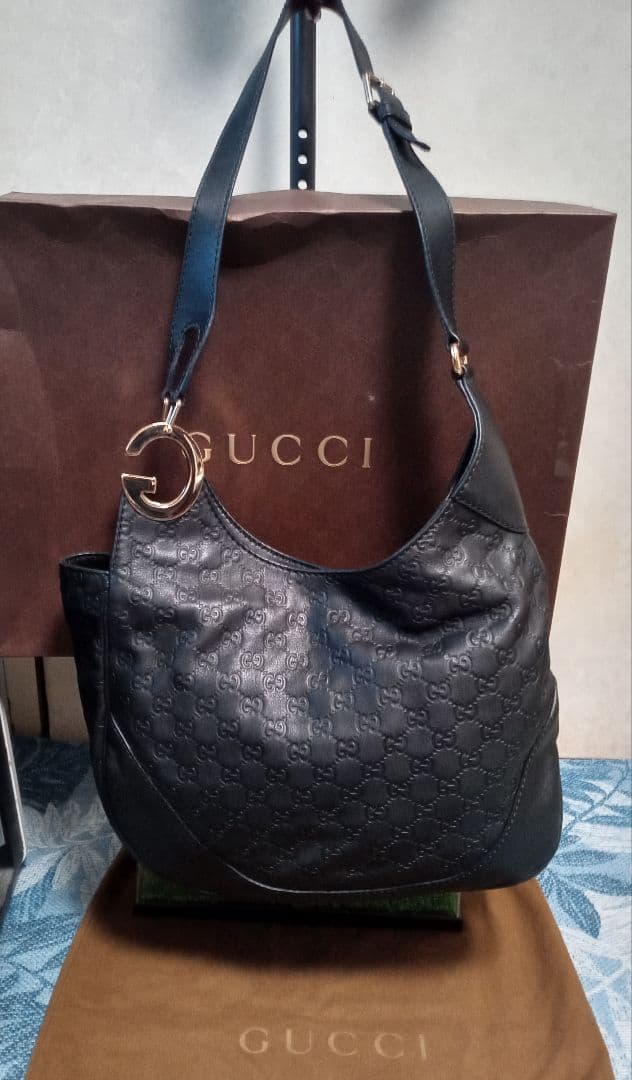 【極美品】GUCCI グッチ　シマ　G金具　レザー　ショルダーバッグ　ブラック