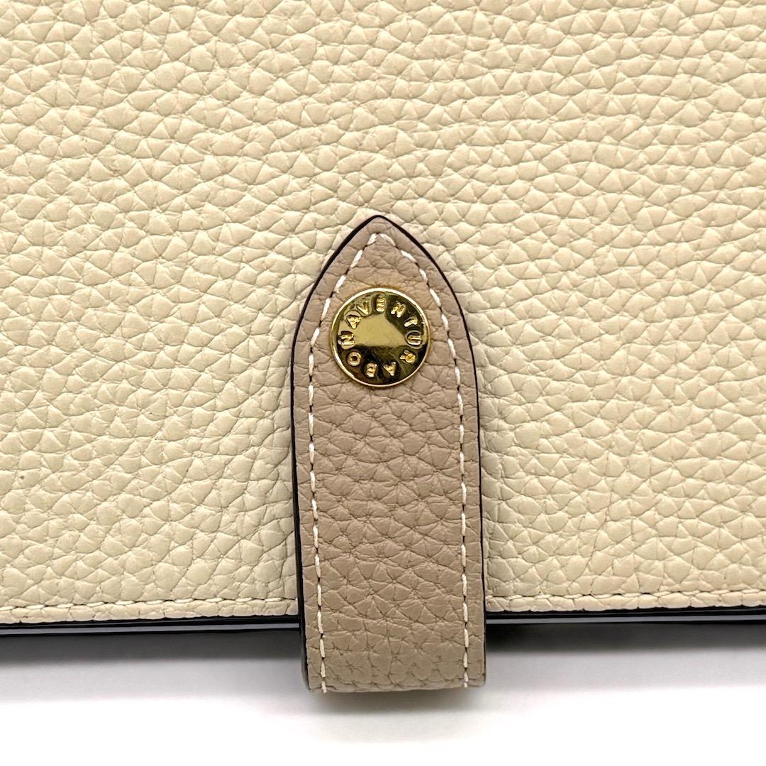 美品 BONAVENTURA iPhone 15 Pro ダイアリー ケース