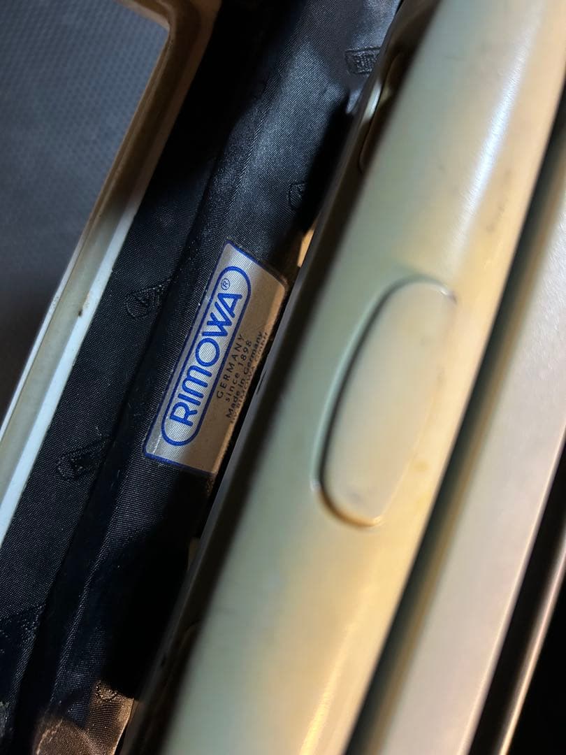 RIMOWA リモワ　パイロットスーツケース　2輪 46L