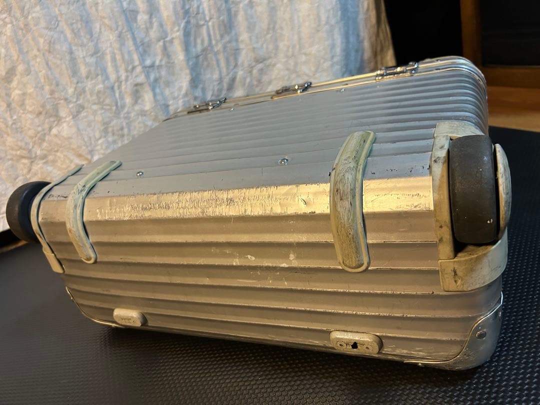 RIMOWA リモワ　パイロットスーツケース　2輪 46L