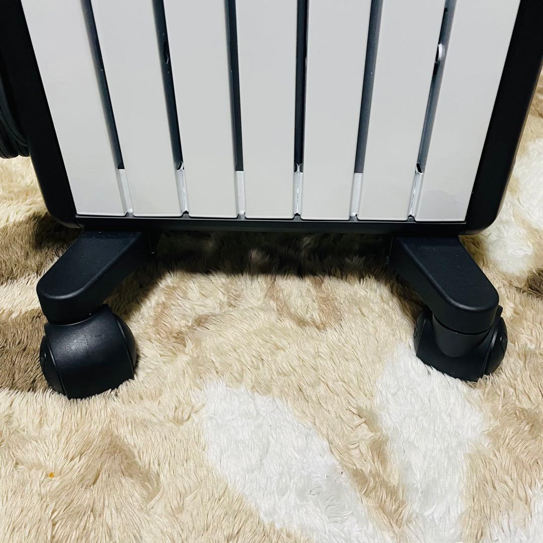 【美品】DeLonghi（デロンギ）マルチダイナミックヒーター MDH09-BK