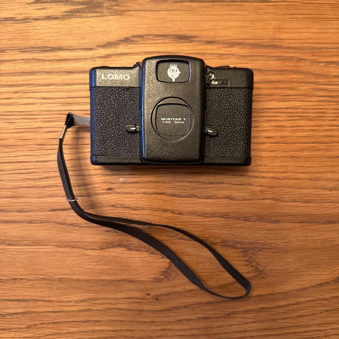 LOMO LC-A　ロモ　トイカメラ フィルム付き