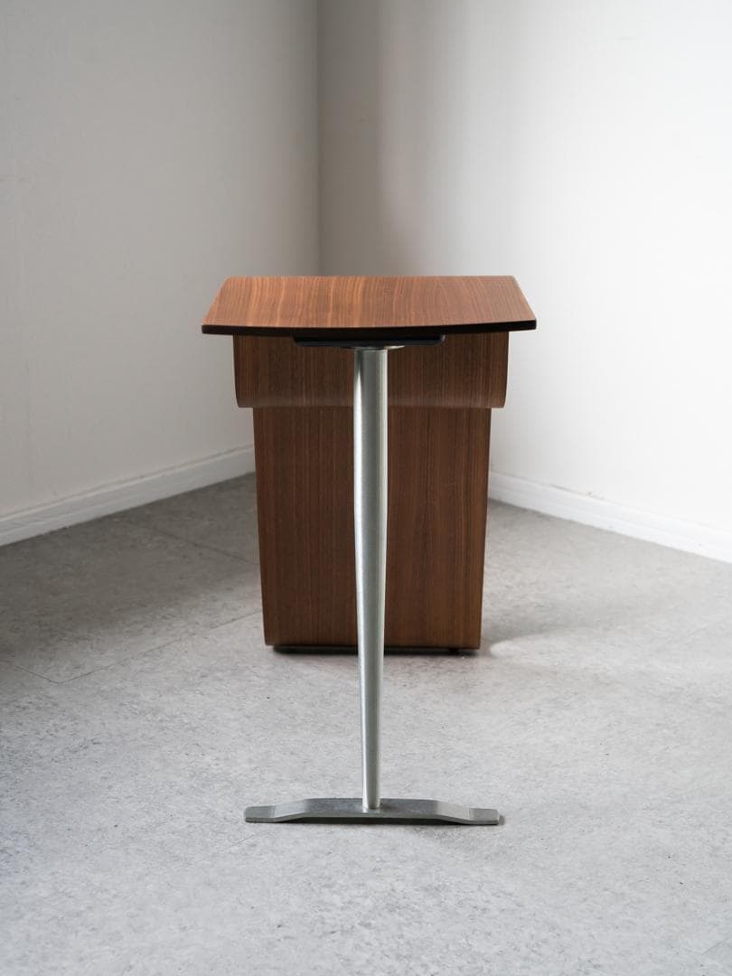 CONFORM \"Funco ST\" 曲木 サイドテーブル ミッドセンチュリー