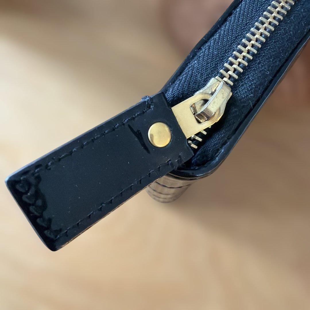 サンローラン（Saint Laurent）ヴィキ ジップウォレット