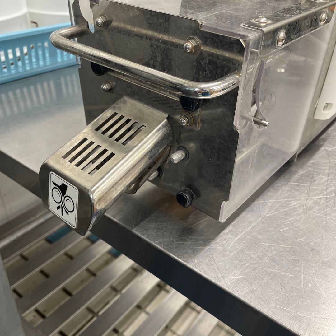 YAMATO GOLDEN EGG 業務用機器　卵殻剥き機