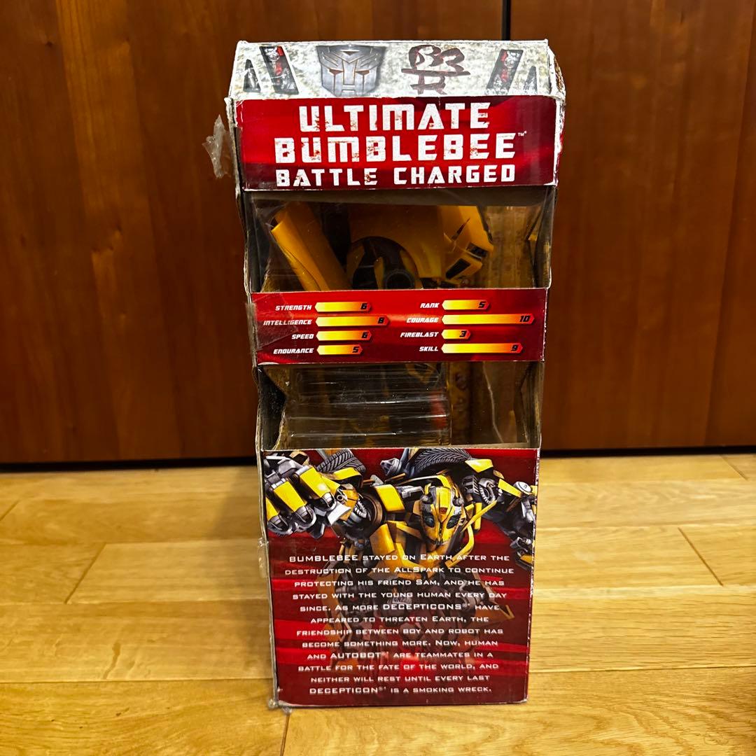 Transformers Ultimate Bumblebee フィギュア