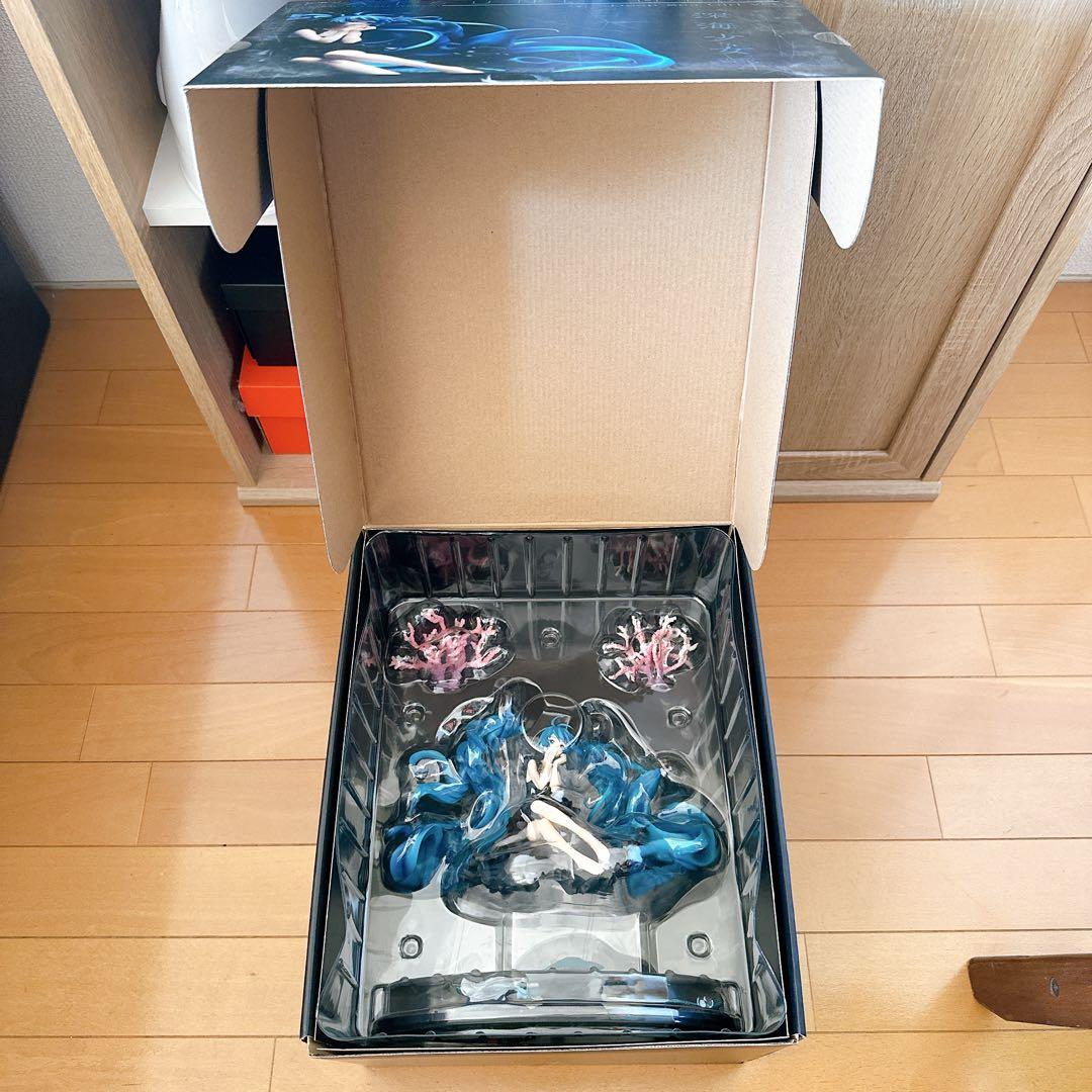 【美品】初音ミク　深海少女ver 1/8スケール フィギュア 箱あり 正規品
