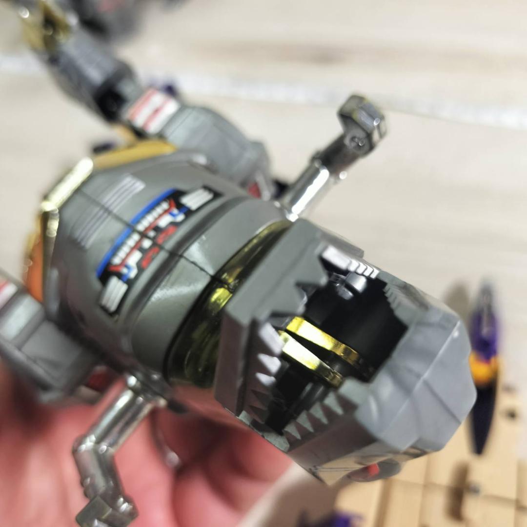 ハズブロ／タカラ　トランスフォーマーアクションフィギュア　８０年代４体