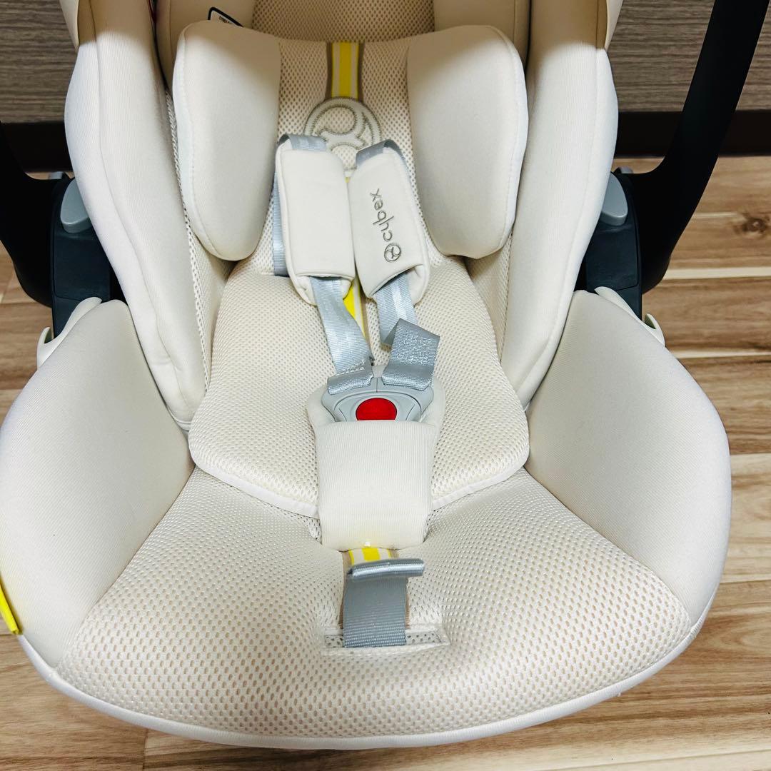 美品！！cybex Cloud G i-Size