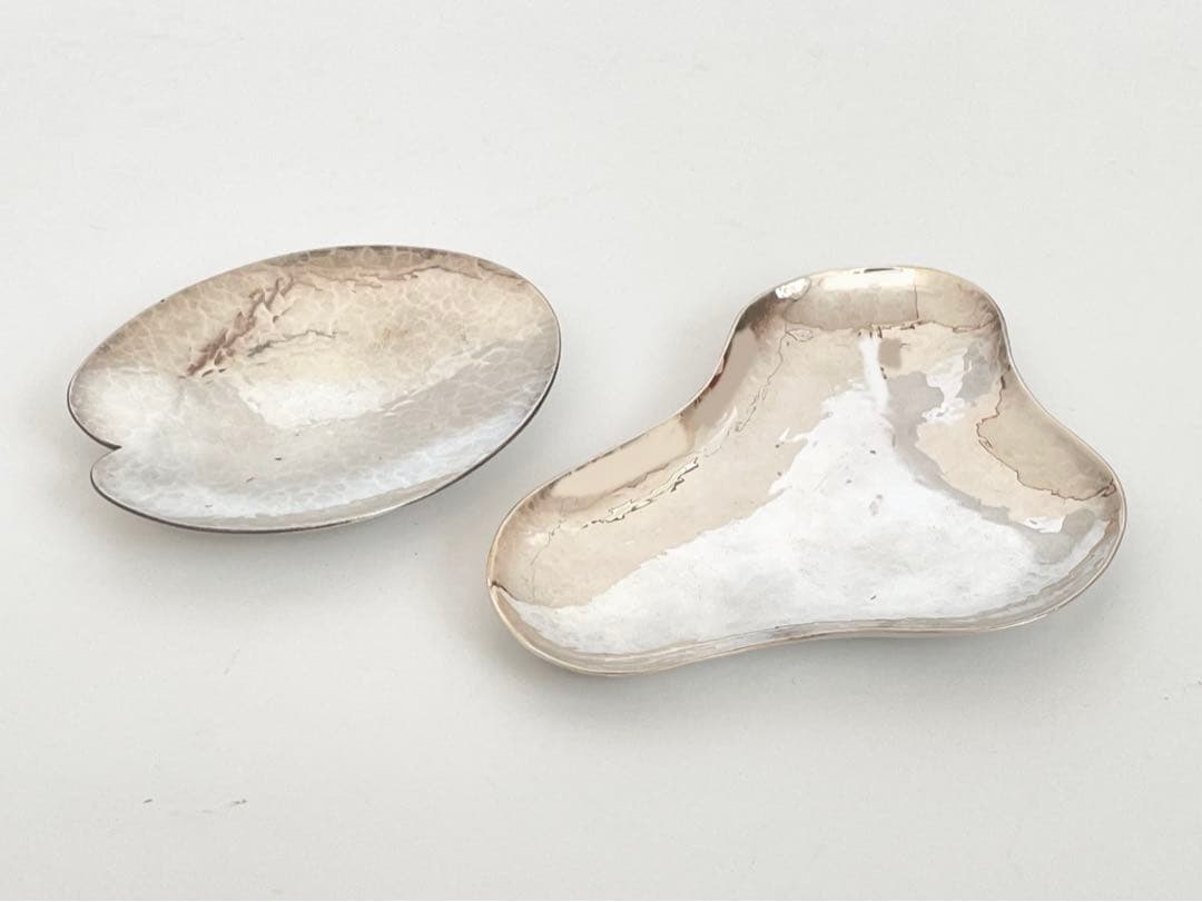 金工家　井尾健二　銀製打造変わり皿　変形皿　小皿　トレー　アクセサリートレイ