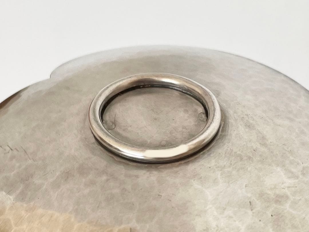 金工家　井尾健二　銀製打造変わり皿　変形皿　小皿　トレー　アクセサリートレイ