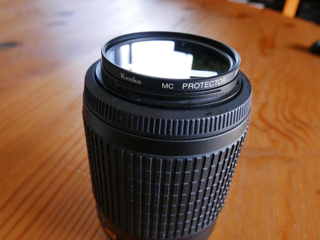 Nikon D90 デジタル一眼レフカメラ+レンズ 55-200mm