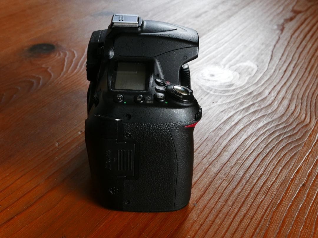 Nikon D90 デジタル一眼レフカメラ+レンズ 55-200mm