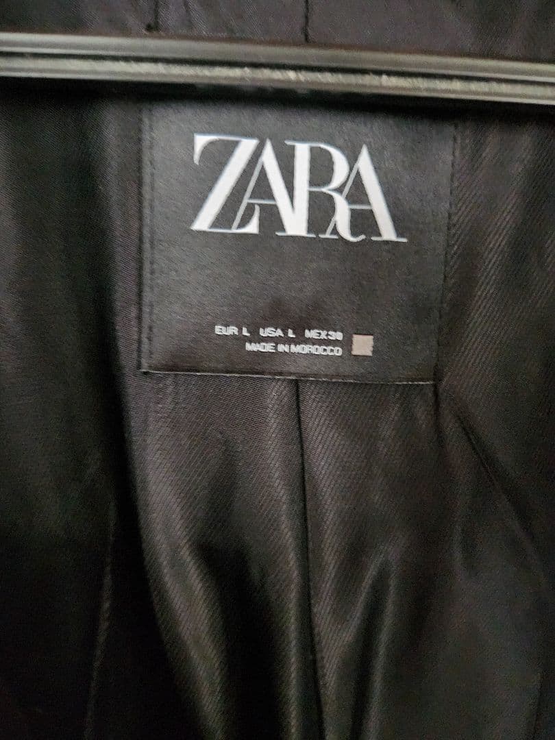 ZARA 黒 ダブルブレスト チェスターコート