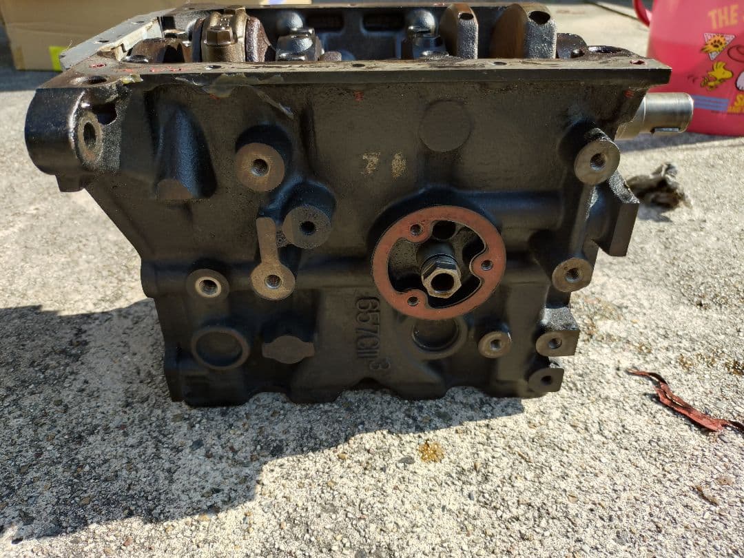 カプチーノ　シリンダーブロック　オイルパン