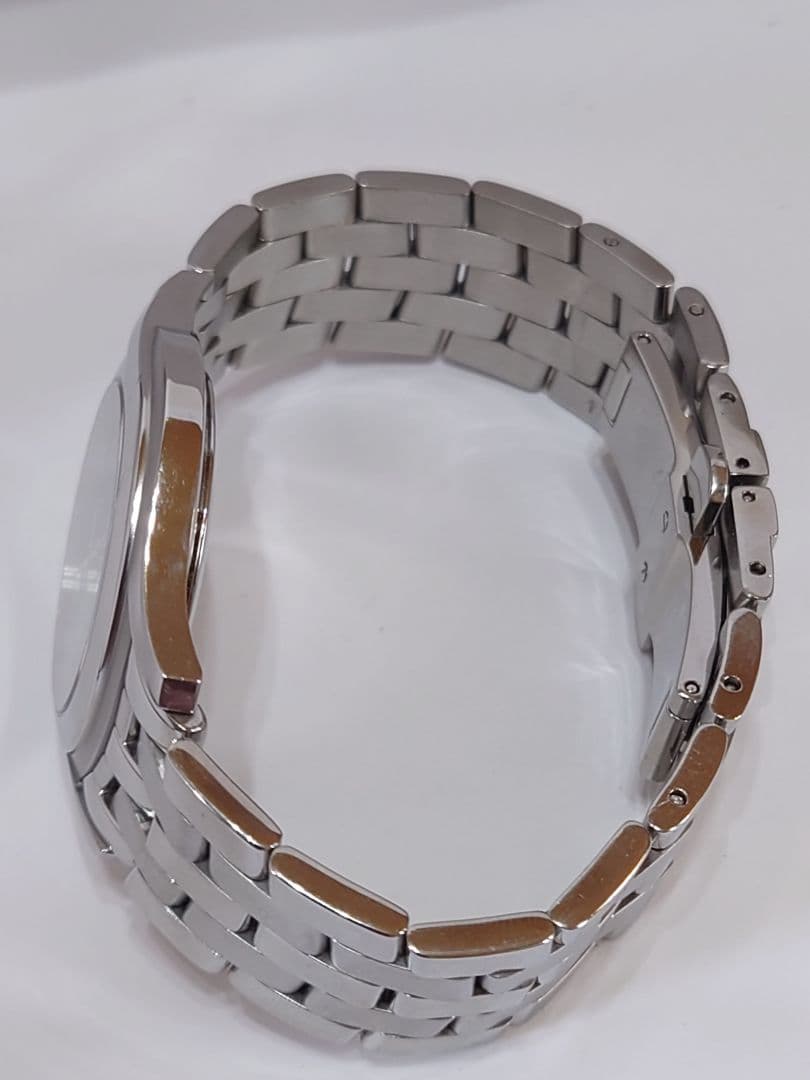 GUCCI ・5500M・クォーツ・メンズ・腕回り18.5cm・正確稼働中