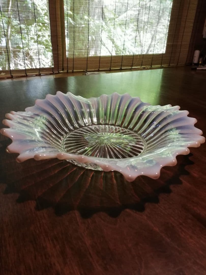 明治、大正時代の乳白色大皿