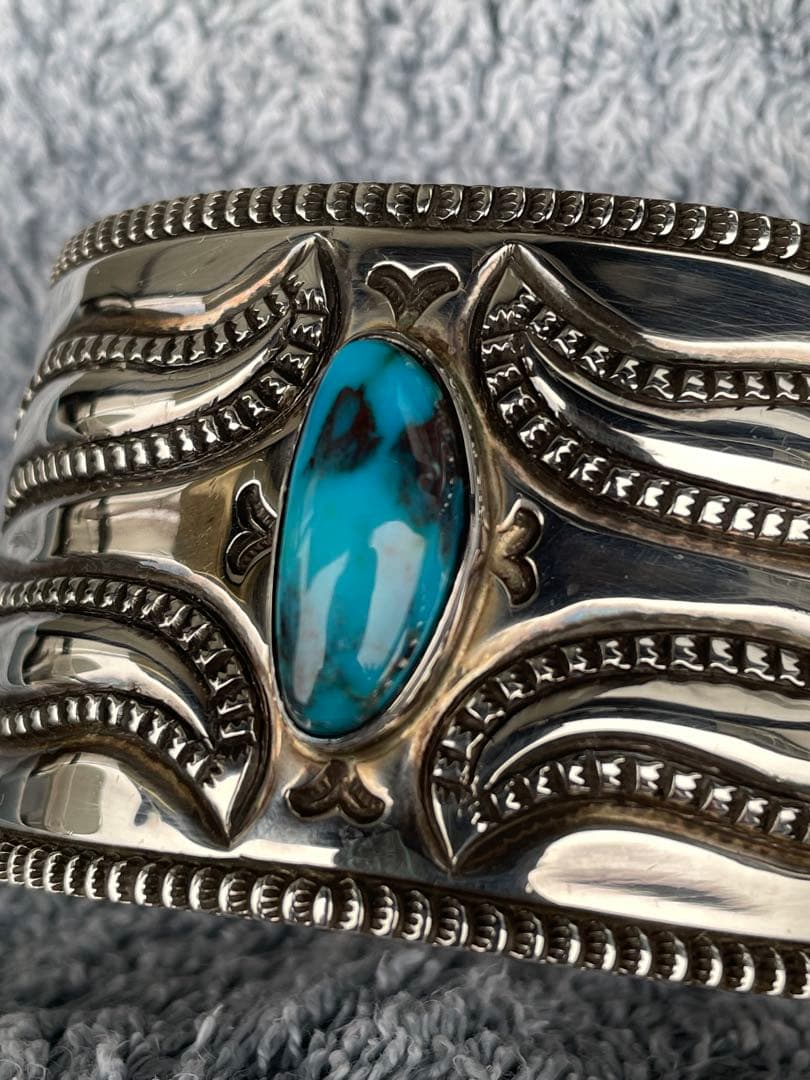 Jennifer Curtis ジェニファーカーティス ビズビー ブレスレット