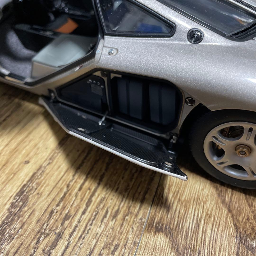オートアート マクラーレンF1 AUTOart MCLAREN F1 1/18