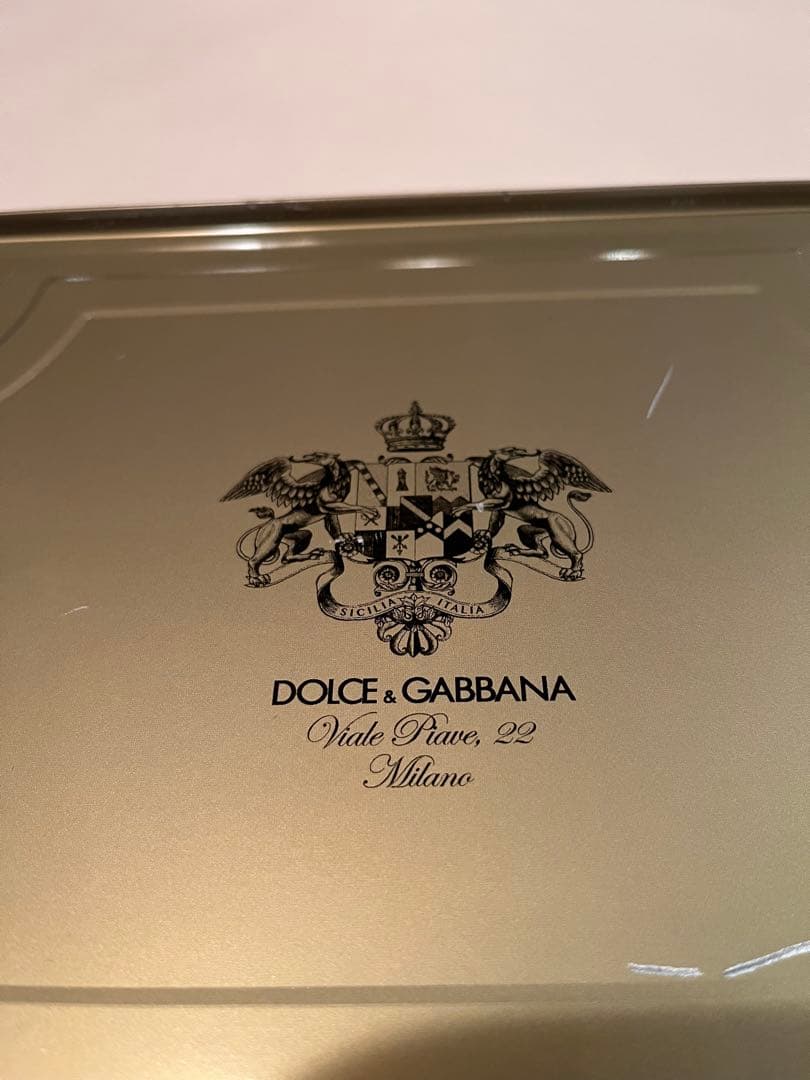 DOLCE&GABBANA クッキー缶