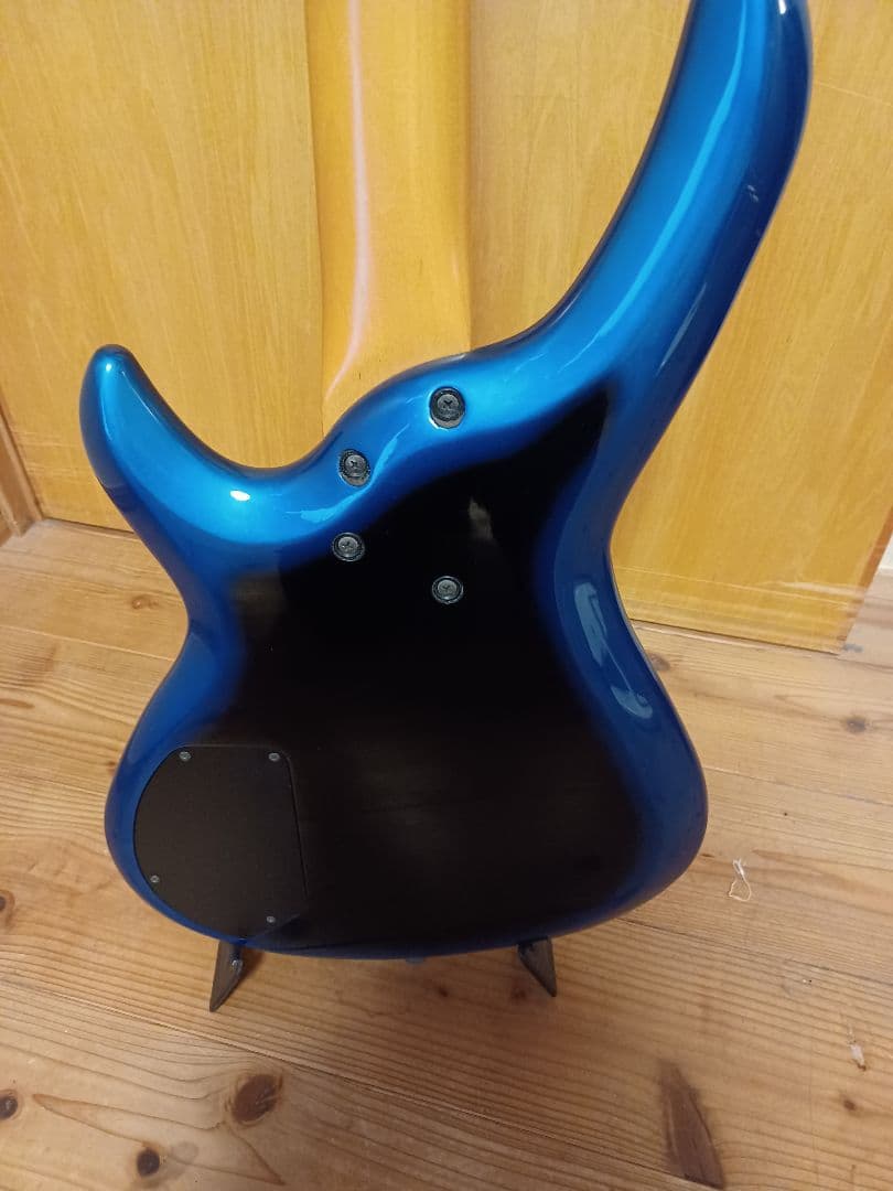 アリアプロ2アバンテ　シリーズ エレキベース ブルー