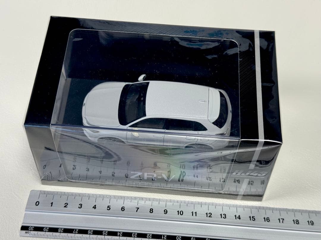 ホンダ ZR-V ミニカー 新品　e:HEV ホワイトパール1/43 ZRV