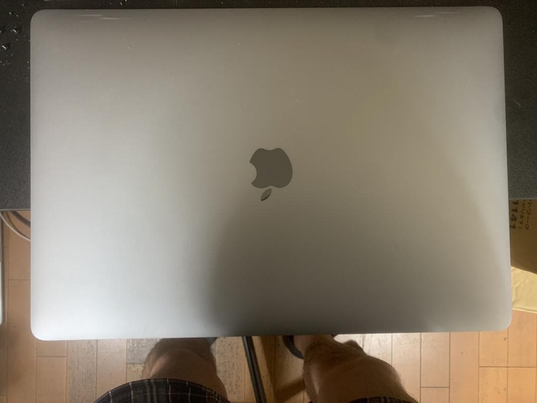 美品 MacBook Pro A1707 2016 i7/16GB/512GB