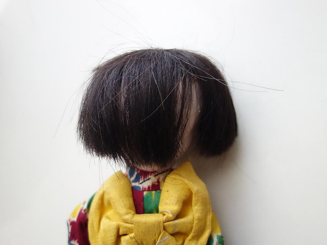 市松人形 カラフルな着物　Z93