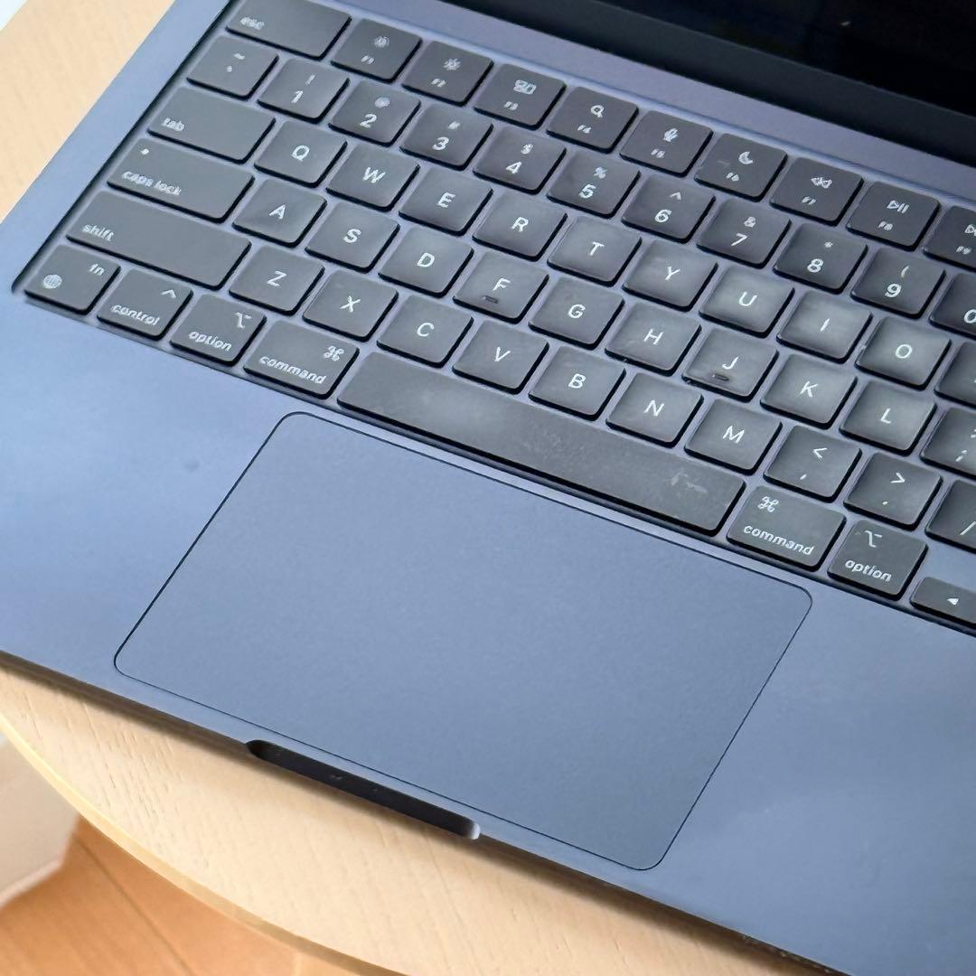 M2 Macbook Air 13” ミッドナイト16/512GB（US配列）