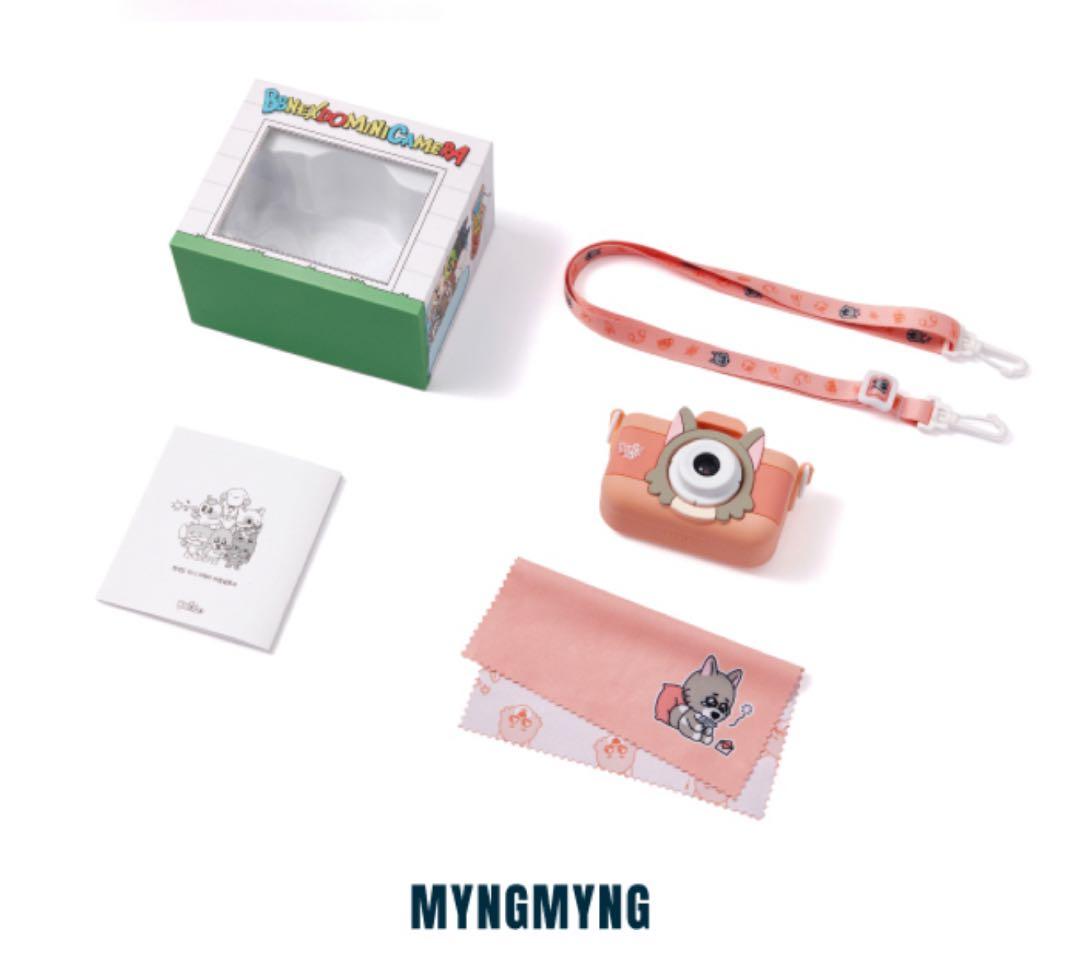 ジェヒョン　BOYNEXTDOOR クリスマス　ポップアップ　ボイネク　カメラ