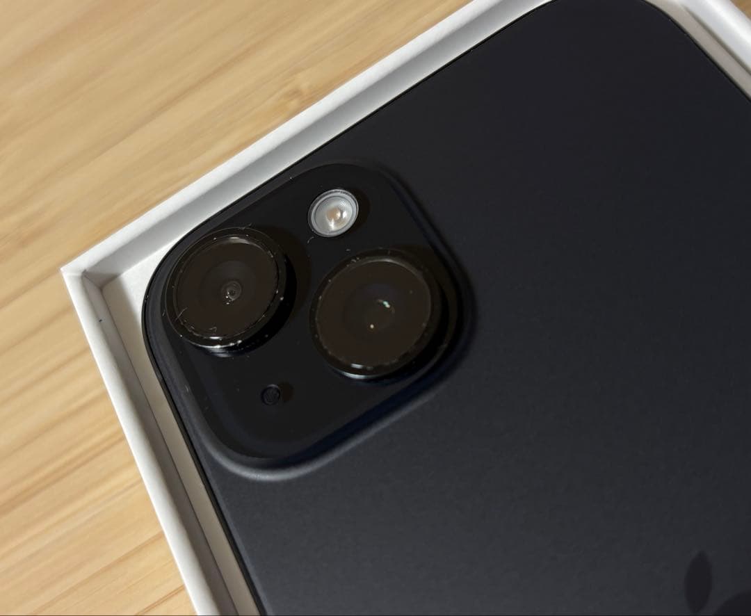 【美品】iPhone15 128GB ブラック