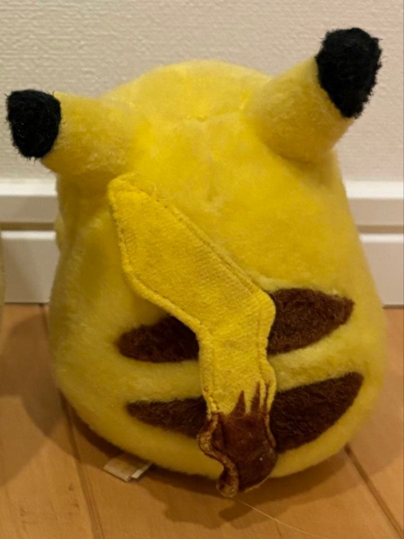 初期 ピカチュウ ぬいぐるみ tomy