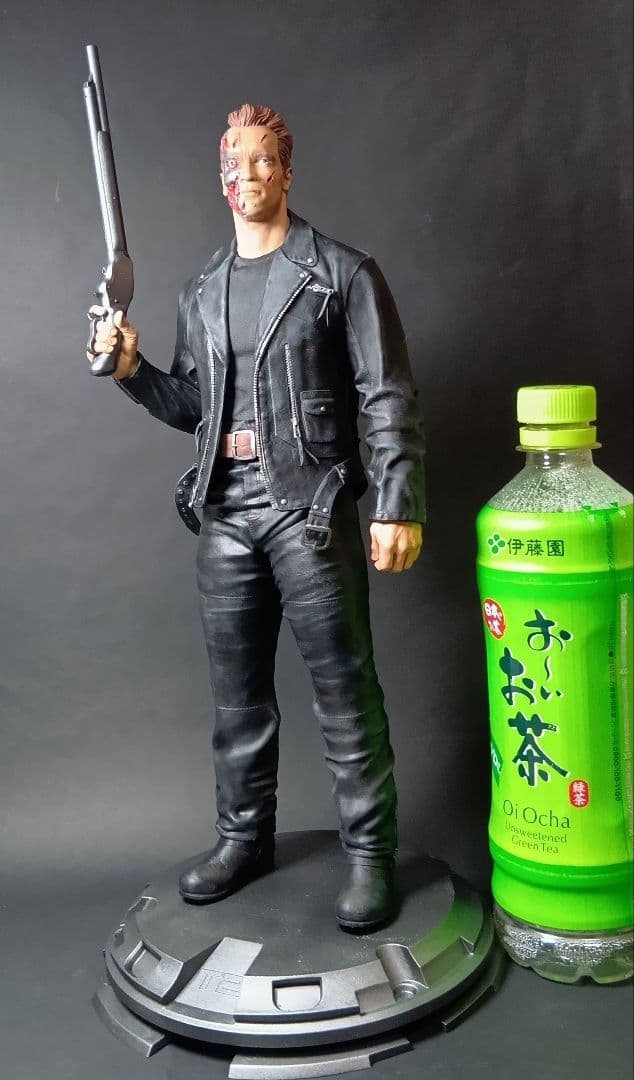 T-800 塗装完成品 フィギュア