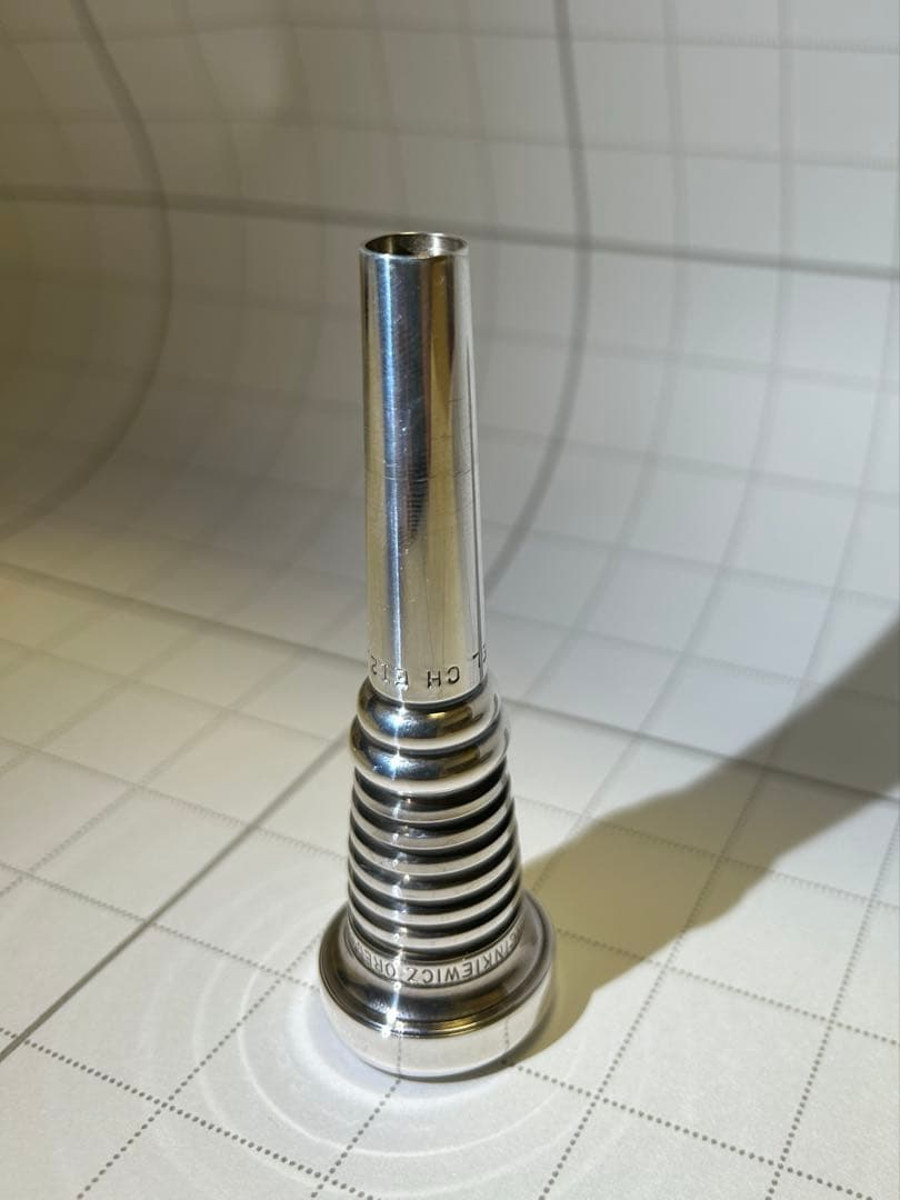 Marcinkiewicz トランペットマウスピース　CH E12.4