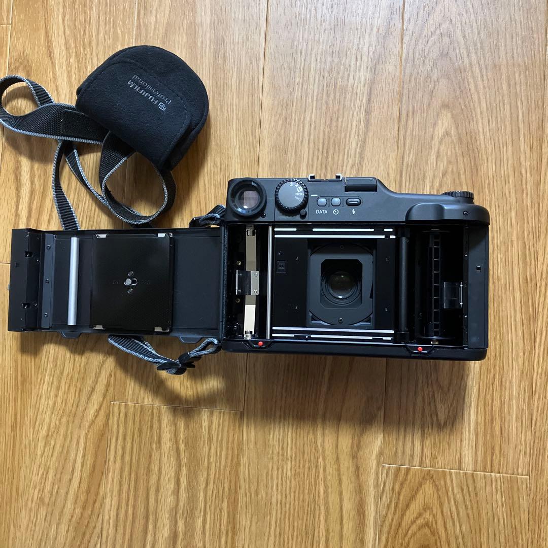 FUJIFILM GA645 Professional フィルムカメラ