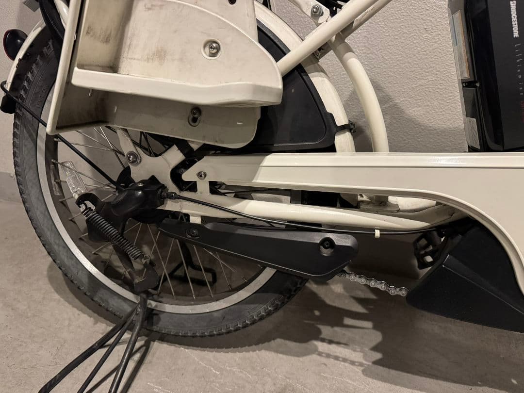 【手渡し】自転車 2017チャイルドシート付き ビッケ ブリヂストン　大阪