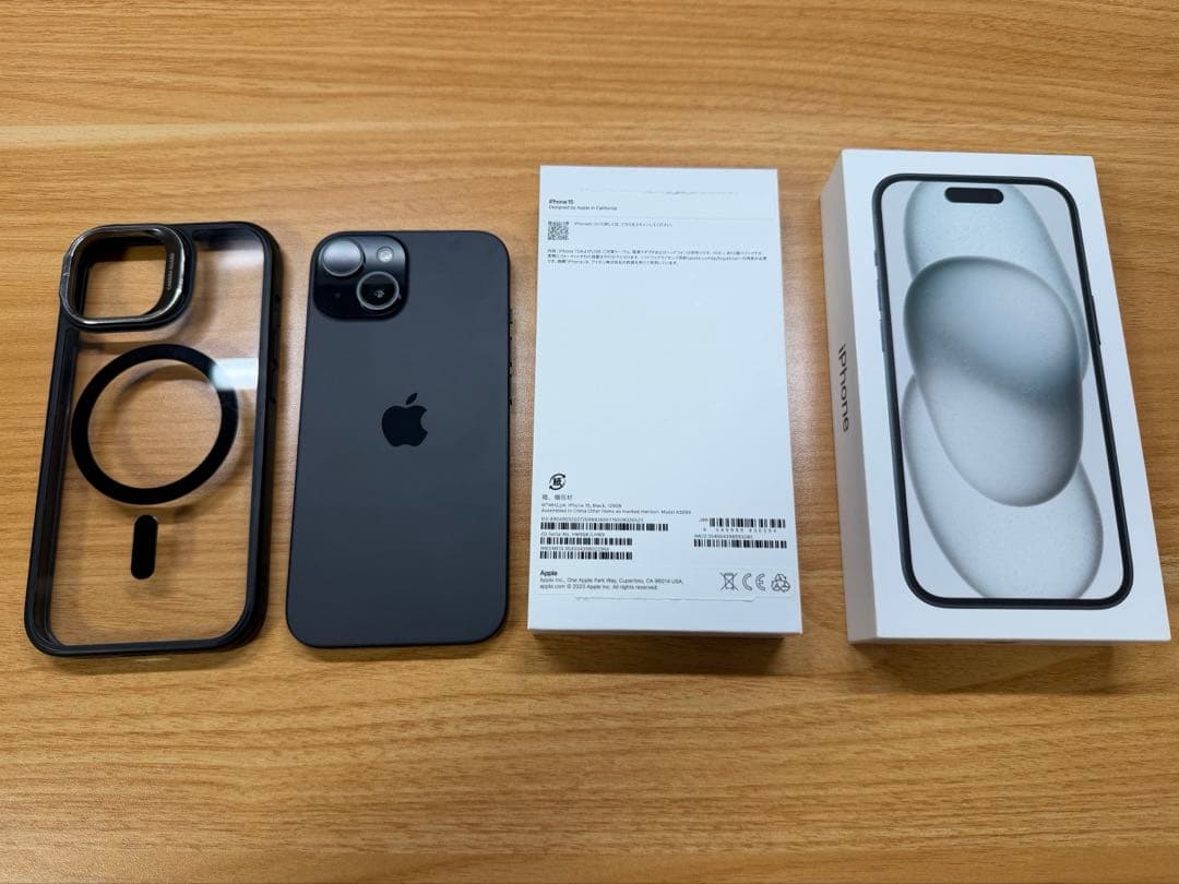 iPhone15 128GB 本体 + ケース
