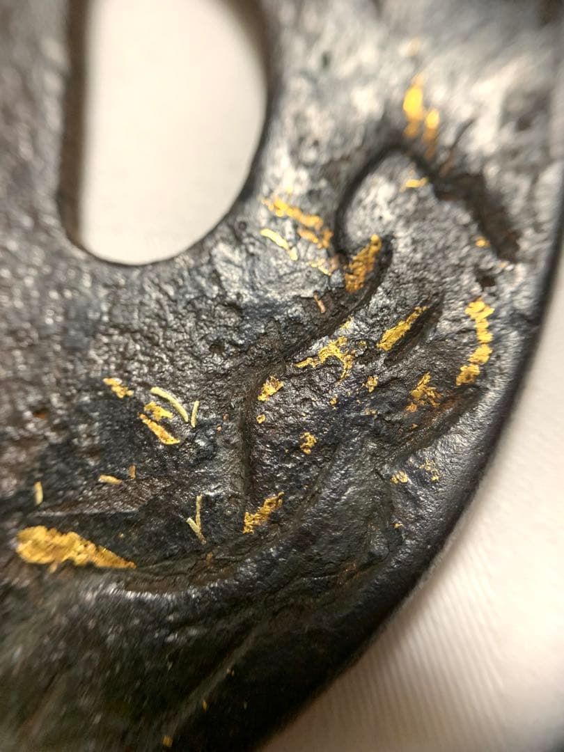 山と植物の金装飾 鍔(つば)