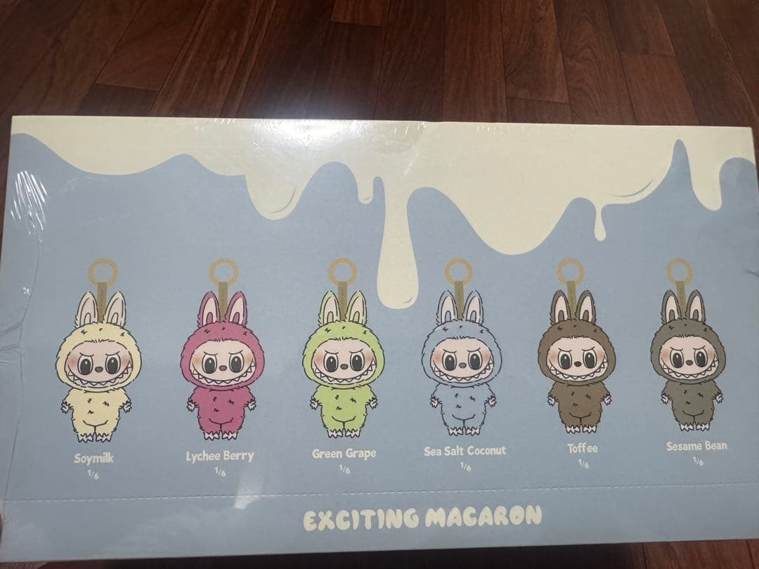 未開封ラブブExciting Macaron アソートボックス