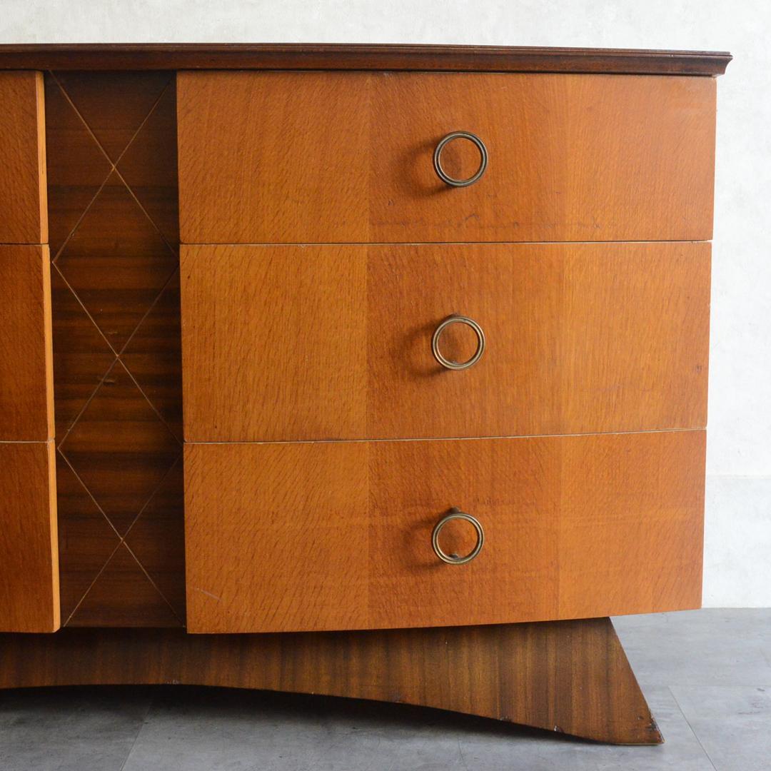 ねこ　イギリスヴィンテージ チェスト ショートサイドボード リビングボード