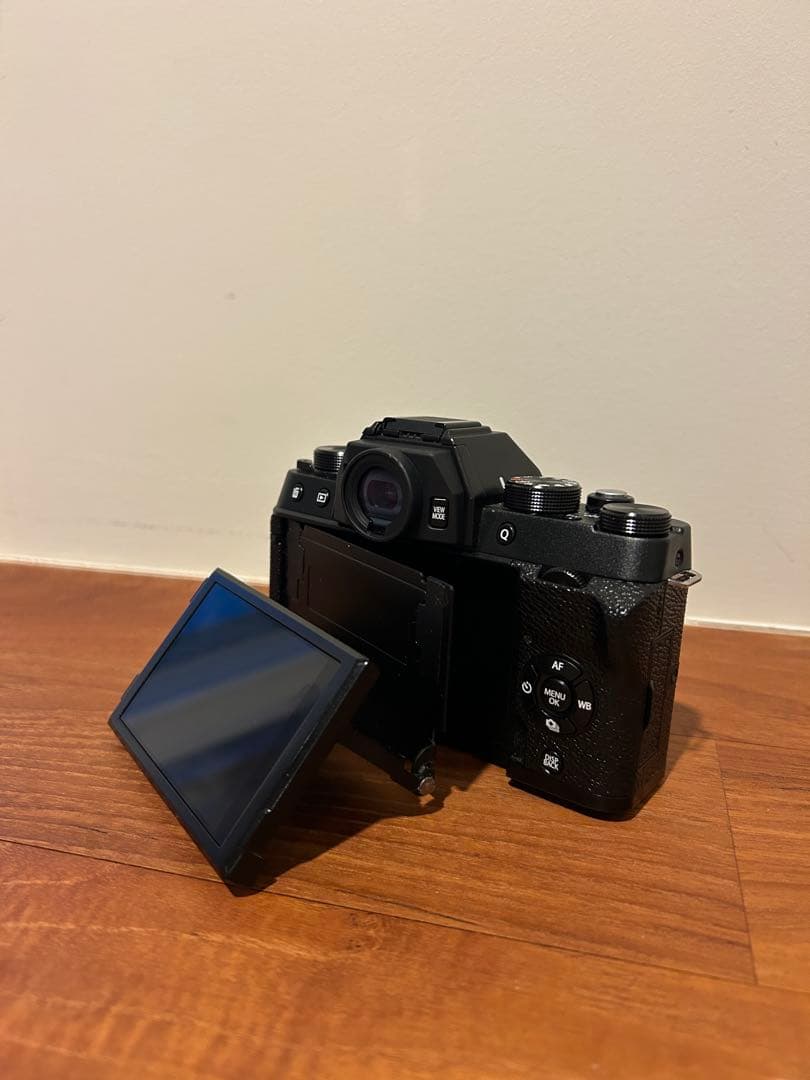 FUJIFILM X-T100 レンズキット XC15-45mm 動作良好　箱付